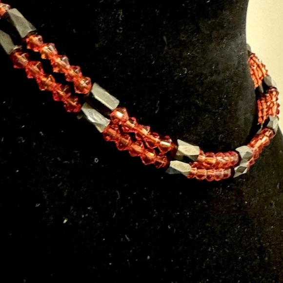 ⚜️3 for $30⚜️ Vintage Hematite Wrap Bracelet / Necklace (Red faceted crystals) - Picture 9 of 15